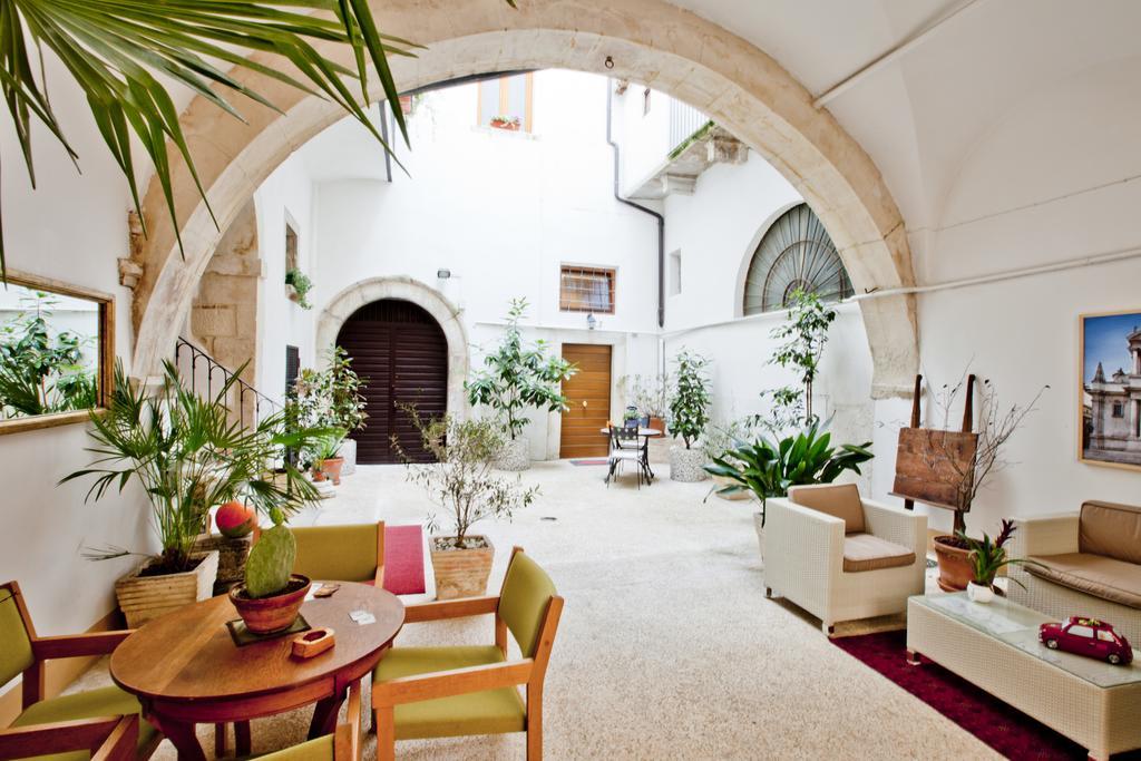 B&B Il Marchese Del Grillo Σουλμόνα Εξωτερικό φωτογραφία